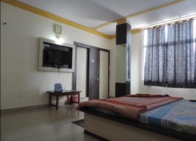 Hotel Abhimanyu Пачмарай Экстерьер фото